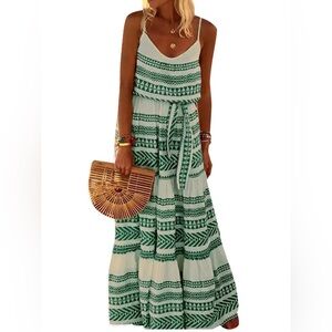 Devotion Green and Cream Patterned Top